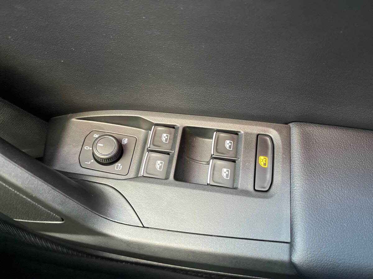 Used SEAT Leon 2025 for sale - 76831871: Photo 14