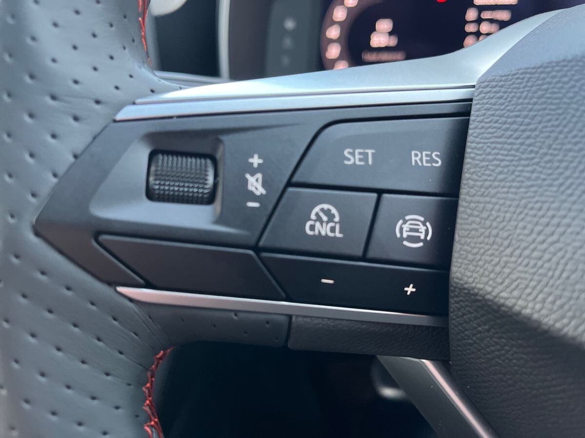 Used SEAT Leon 2025 for sale - 76831871: Photo 19