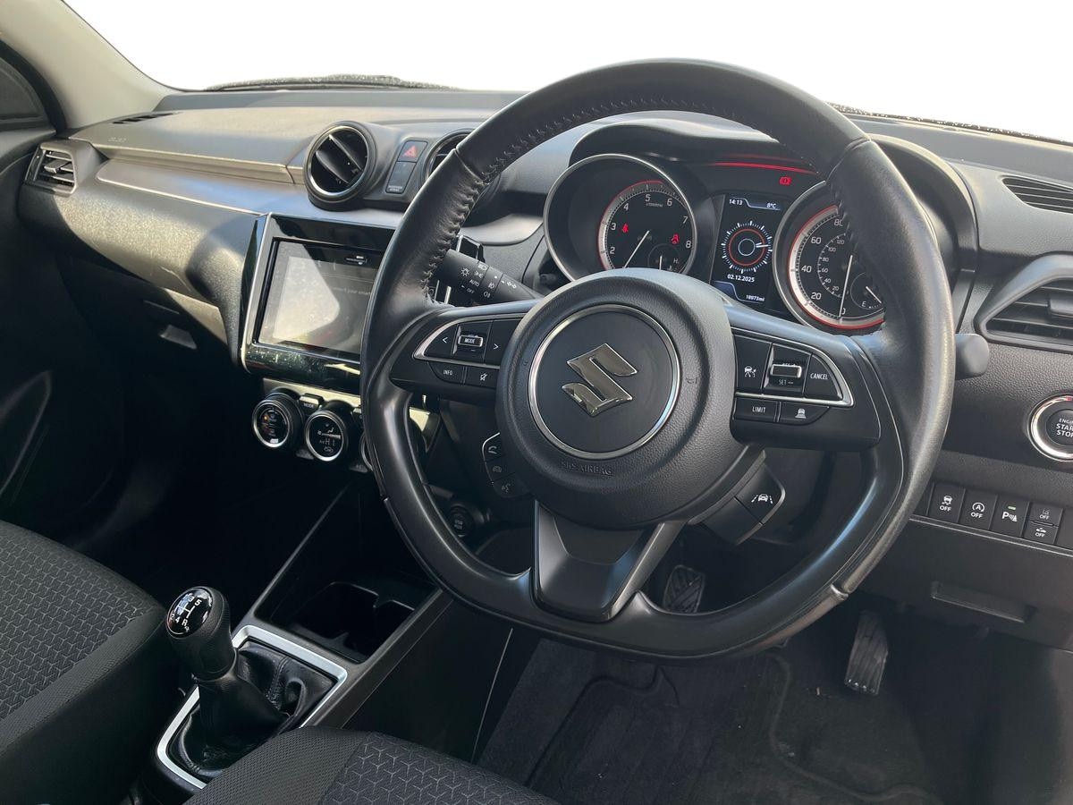 Used Suzuki Swift 2022 for sale - 76606106: Photo 8