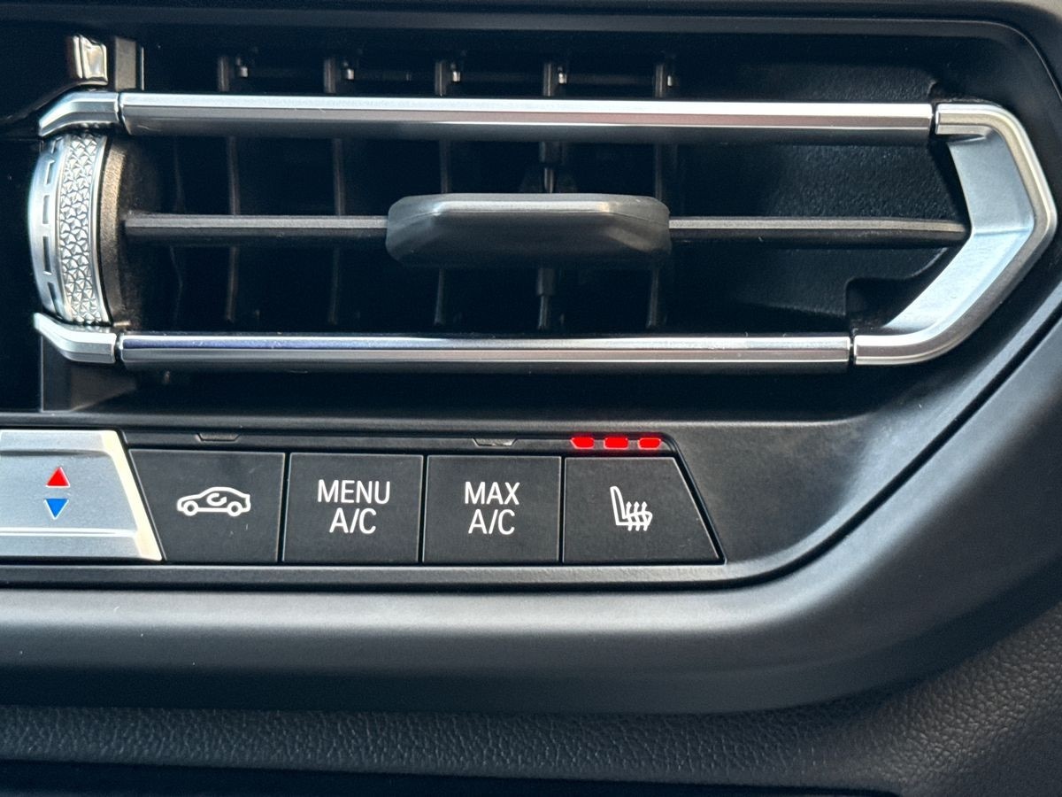 Used BMW 1 Series 2024 for sale - 77342943: Photo 39