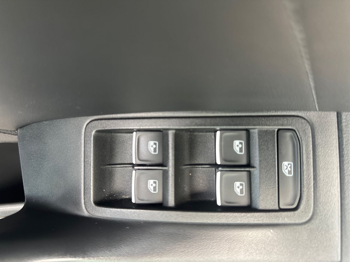 Used SEAT Ateca 2023 for sale - 75656353: Photo 13