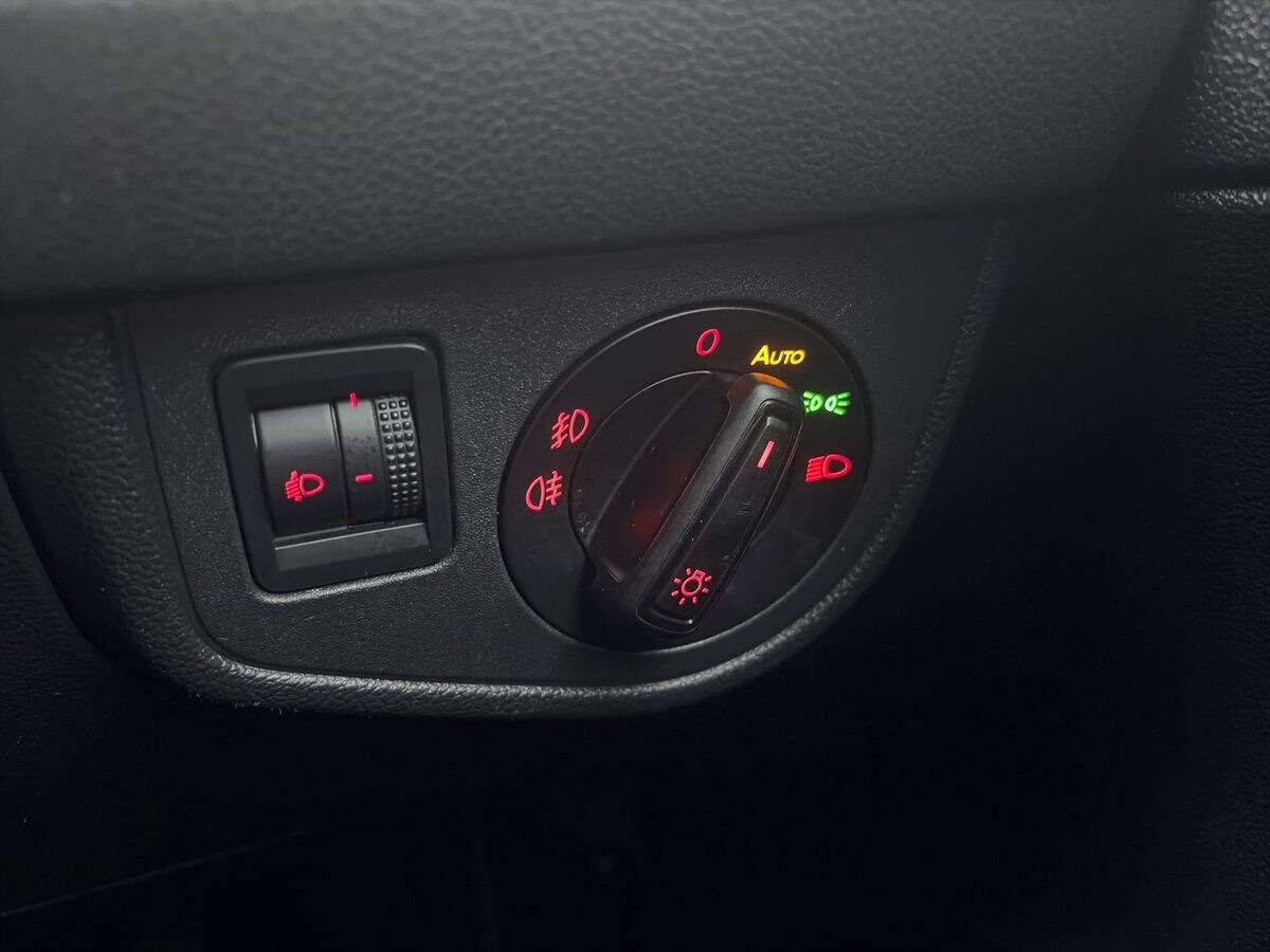 Used Volkswagen Polo 2020 for sale - 76630456: Photo 24