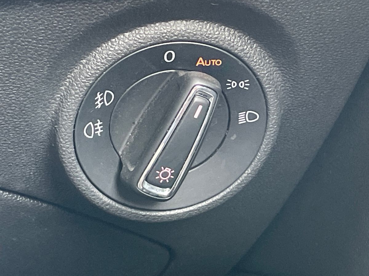 Used SEAT Leon 2019 for sale - 76536981: Photo 31