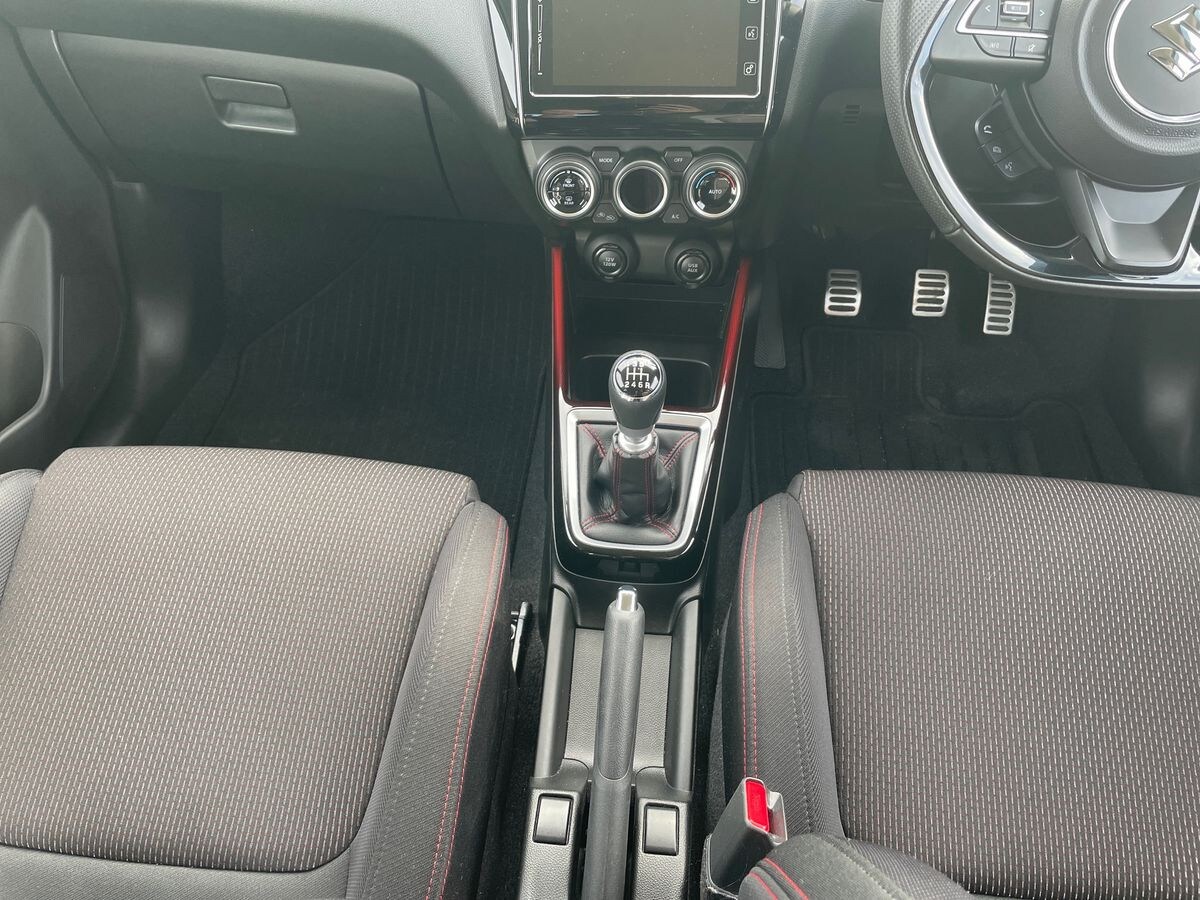 Used Suzuki Swift 2024 for sale - 76536974: Photo 11