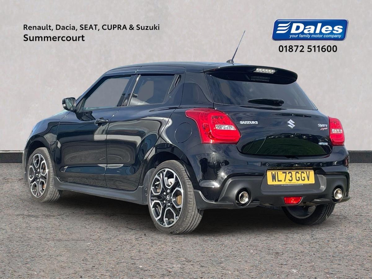 Used Suzuki Swift 2024 for sale - 76536974: Photo 2