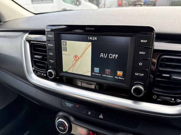 Used Kia Stonic 2019 for sale - 76041596: Photo 14
