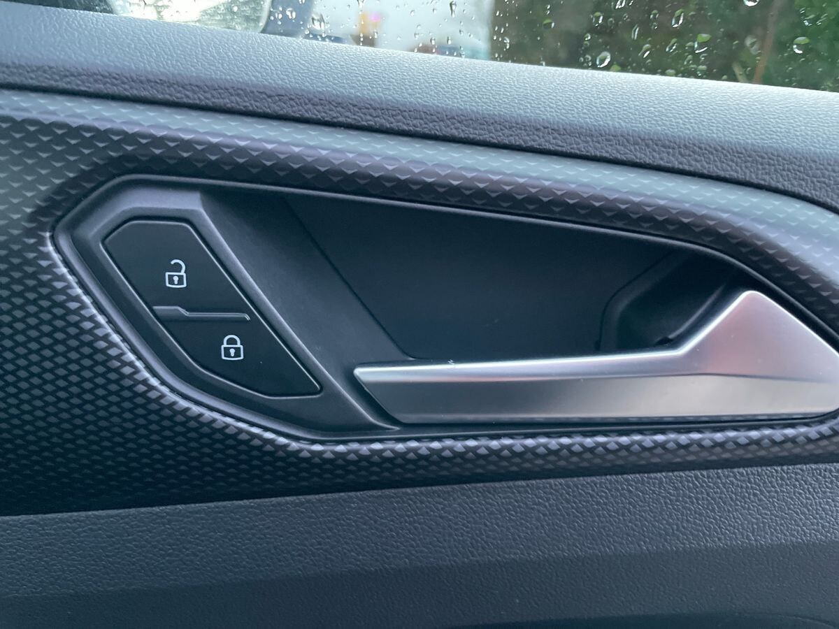 Used Volkswagen T-Cross 2022 for sale - 76643810: Photo 32