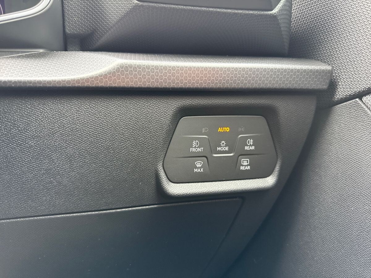 Used SEAT Leon 2025 for sale - 76006107: Photo 38