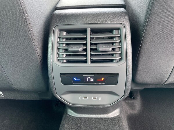Used SEAT Leon 2025 for sale - 74627382: Photo 29