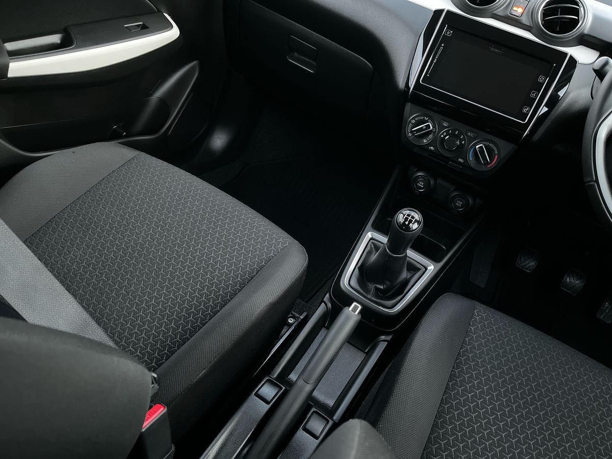 Used Suzuki Swift 2022 for sale - 77073417: Photo 12