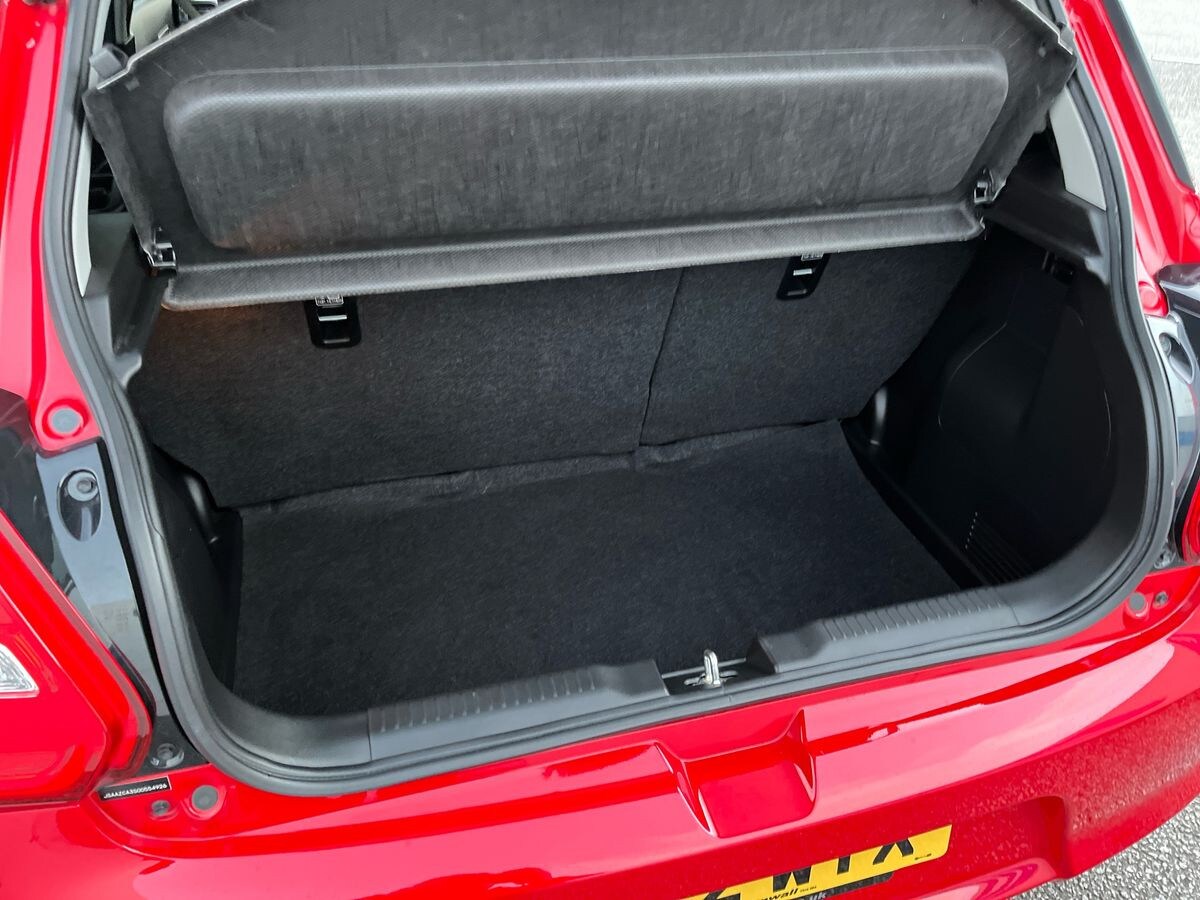 Used Suzuki Swift 2022 for sale - 77073417: Photo 21