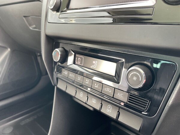 Used Skoda Rapid Spaceback 2018 for sale - 76011971: Photo 12