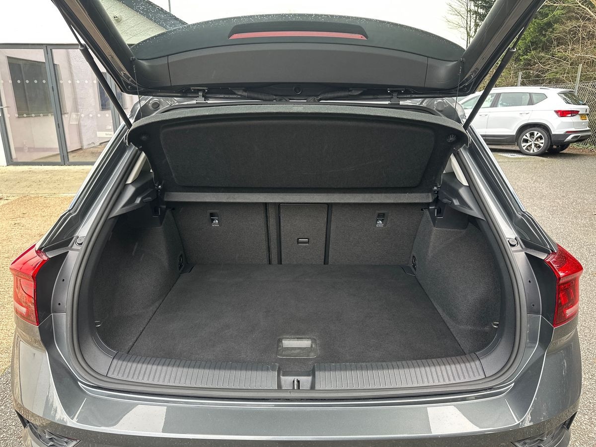 Used Volkswagen T-Roc 2020 for sale - 77548625: Photo 21