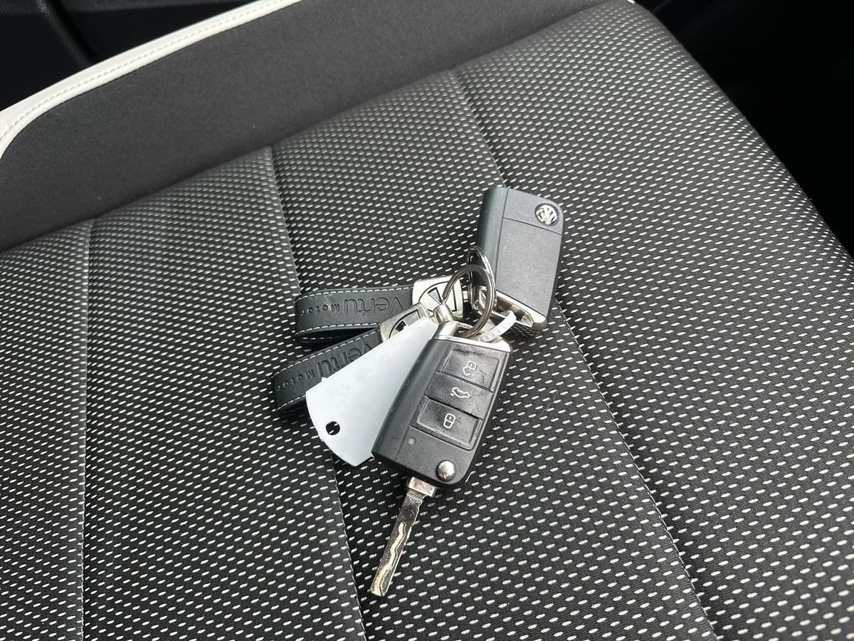 Used Volkswagen T-Roc 2020 for sale - 77548625: Photo 35