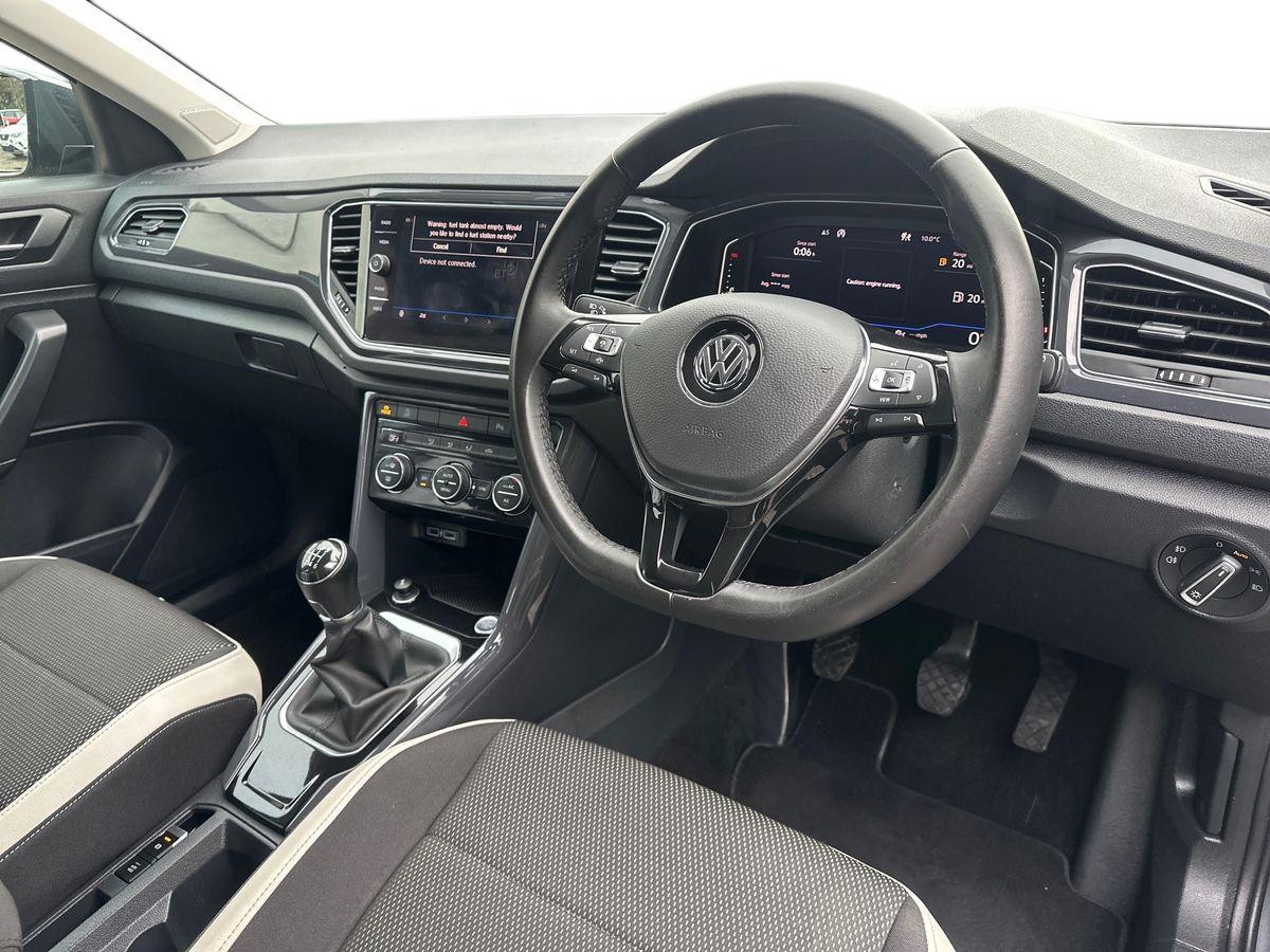 Used Volkswagen T-Roc 2020 for sale - 77548625: Photo 8
