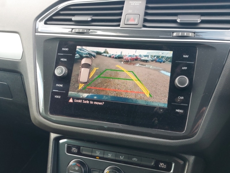 Used Volkswagen Tiguan 2019 for sale - 76736897: Photo 10