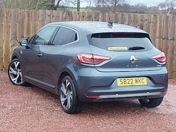 Used Renault Clio 2022 for sale - 77338503: Photo