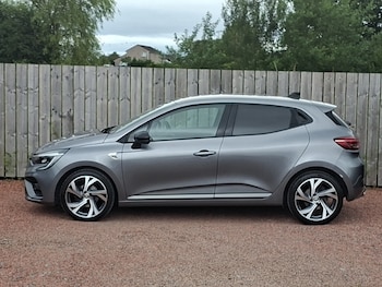 Used Renault Clio 2023 for sale - 79144089: Photo