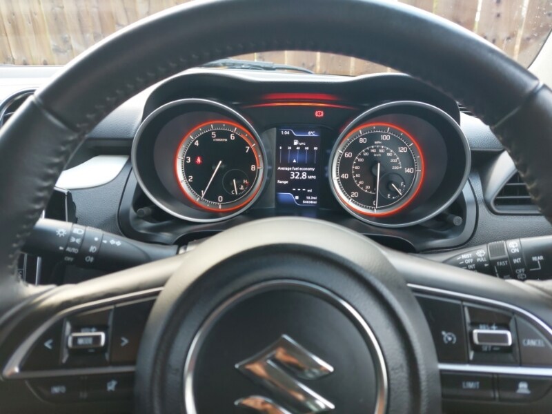 Used Suzuki Swift 2020 for sale - 76795544: Photo 11