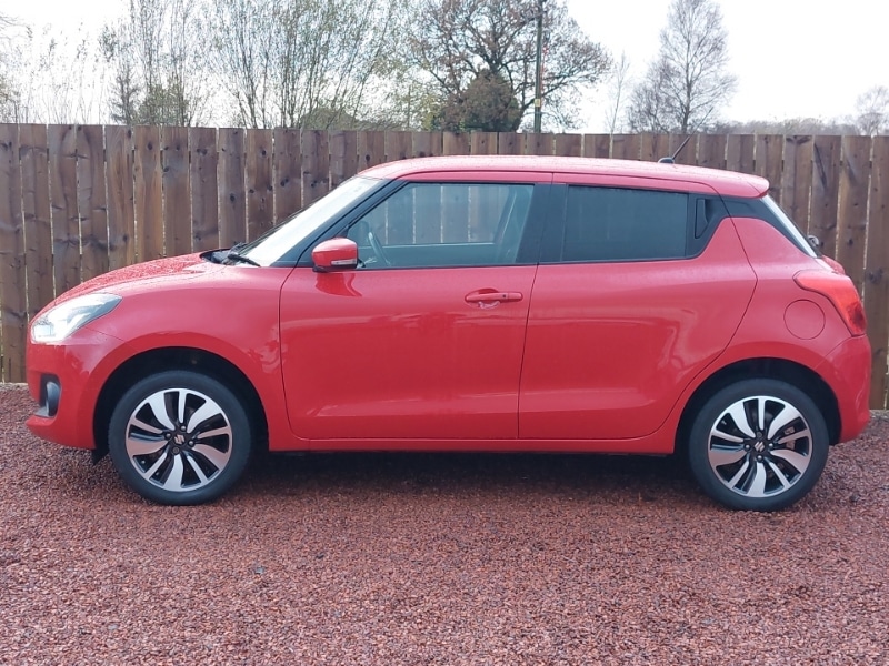 Used Suzuki Swift 2020 for sale - 76795544: Photo 4