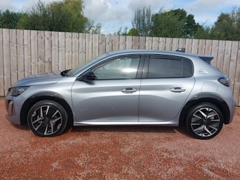 Used Peugeot 208 2025 for sale - 77035045: Photo
