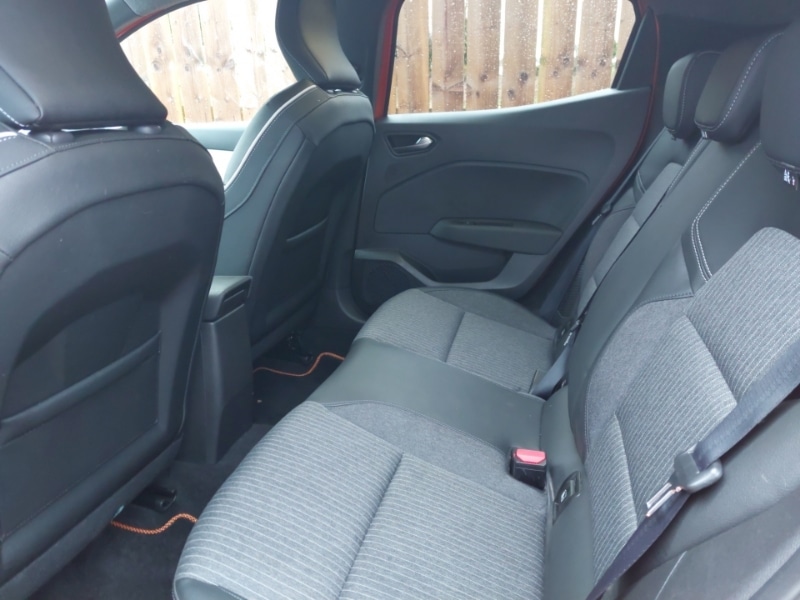 Used Renault Clio 2023 for sale - 77852649: Photo 6