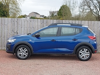 Used Dacia Sandero Stepway 2023 for sale - 78243577: Photo
