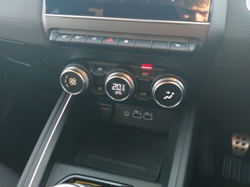 Used Renault Clio 2025 for sale - 77126559: Photo 14