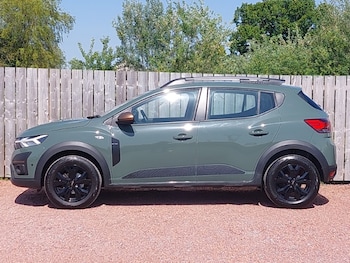 Used Dacia Sandero Stepway 2024 for sale - 78735540: Photo