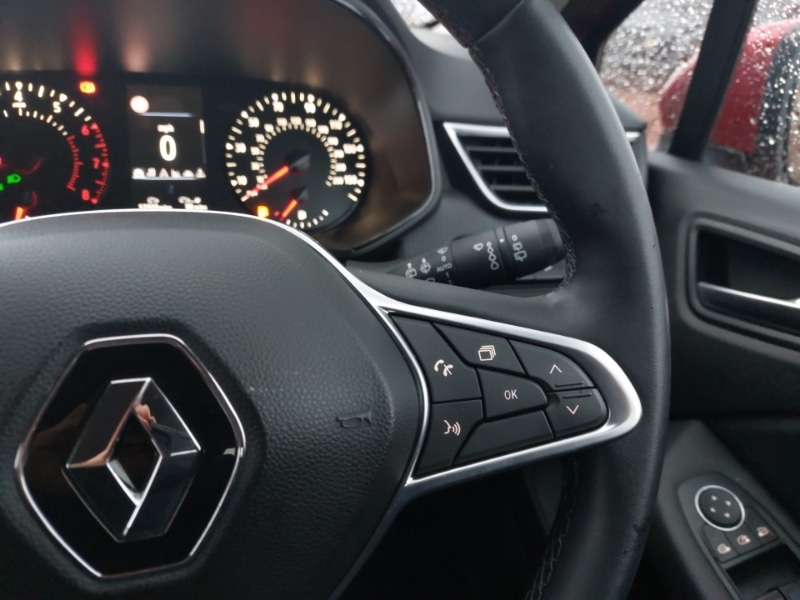 Used Renault Clio 2021 for sale - 76800151: Photo 17