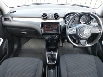 Used Suzuki Swift 2019 for sale - 75562260: Photo