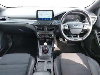 Used Ford Focus 2018 for sale - 78670068: Photo