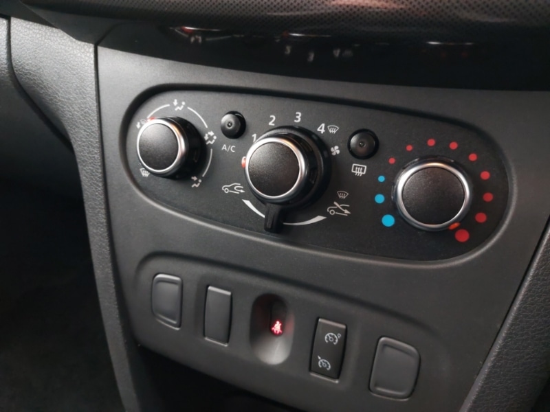 Used Dacia Sandero Stepway 2021 for sale - 77623659: Photo 14