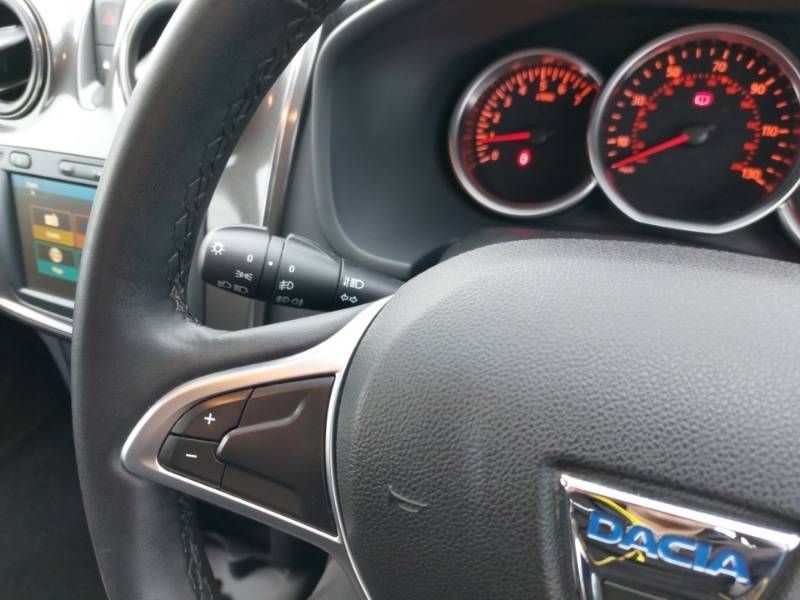 Used Dacia Sandero Stepway 2021 for sale - 77623659: Photo 18