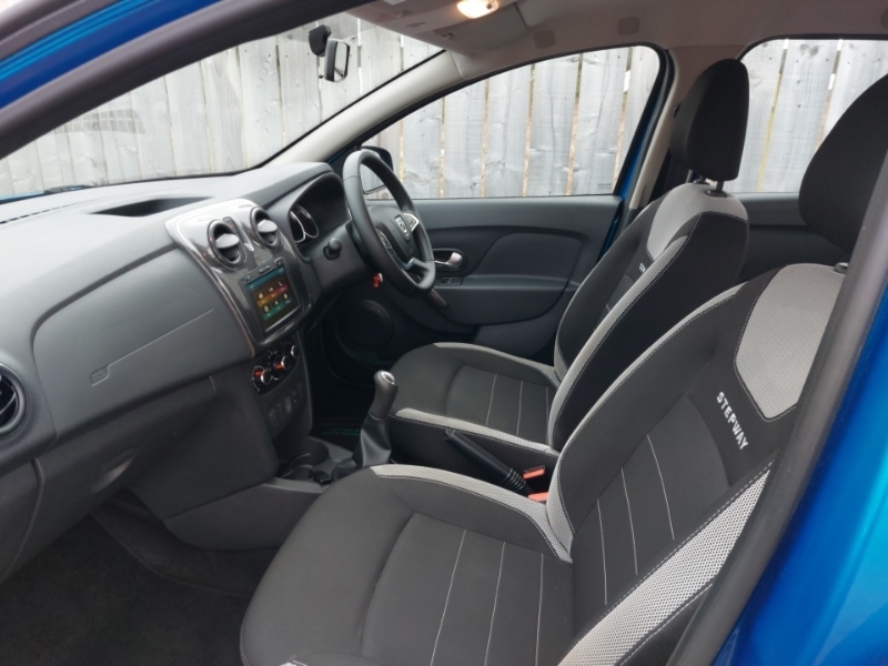 Used Dacia Sandero Stepway 2021 for sale - 77623659: Photo 5