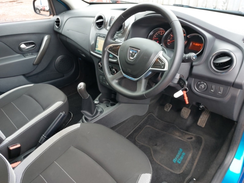 Used Dacia Sandero Stepway 2021 for sale - 77623659: Photo 7
