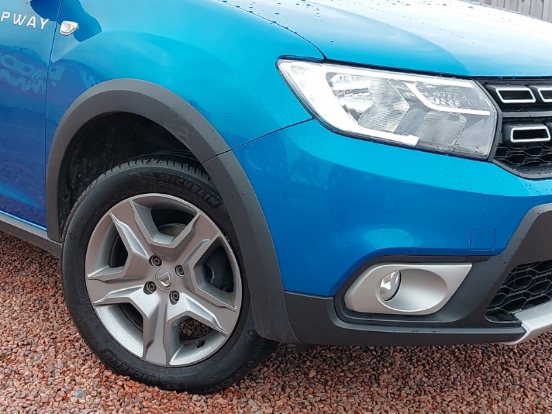 Used Dacia Sandero Stepway 2021 for sale - 77623659: Photo 9