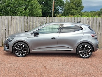 Used Renault Clio 2025 for sale - 79126789: Photo