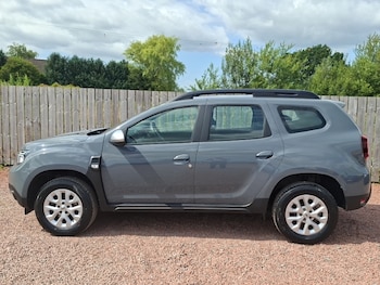 Used Dacia Duster 2023 for sale - 79286257: Photo