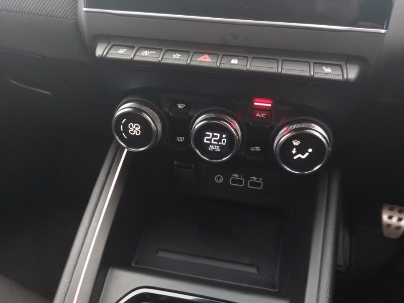 Used Renault Clio 2024 for sale - 77035052: Photo 15