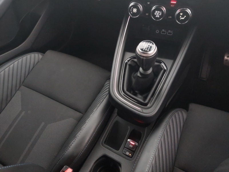 Used Renault Clio 2024 for sale - 77035052: Photo 16