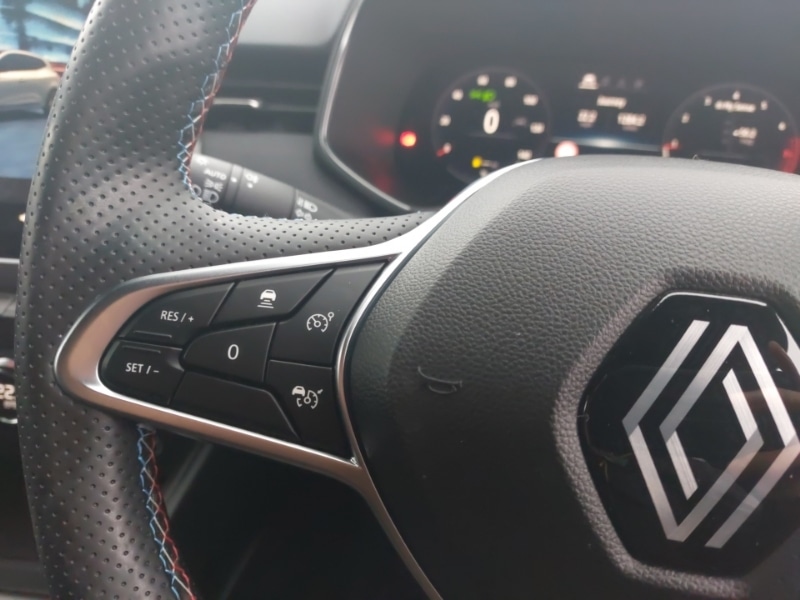 Used Renault Clio 2024 for sale - 77035052: Photo 17