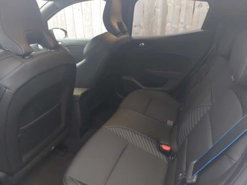 Used Renault Clio 2024 for sale - 77035052: Photo 6