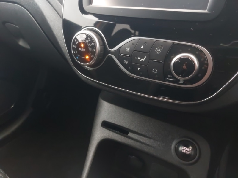 Used Renault Captur 2017 for sale - 76839175: Photo 13