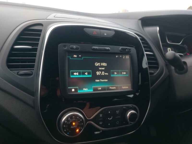 Used Renault Captur 2017 for sale - 76839175: Photo 19