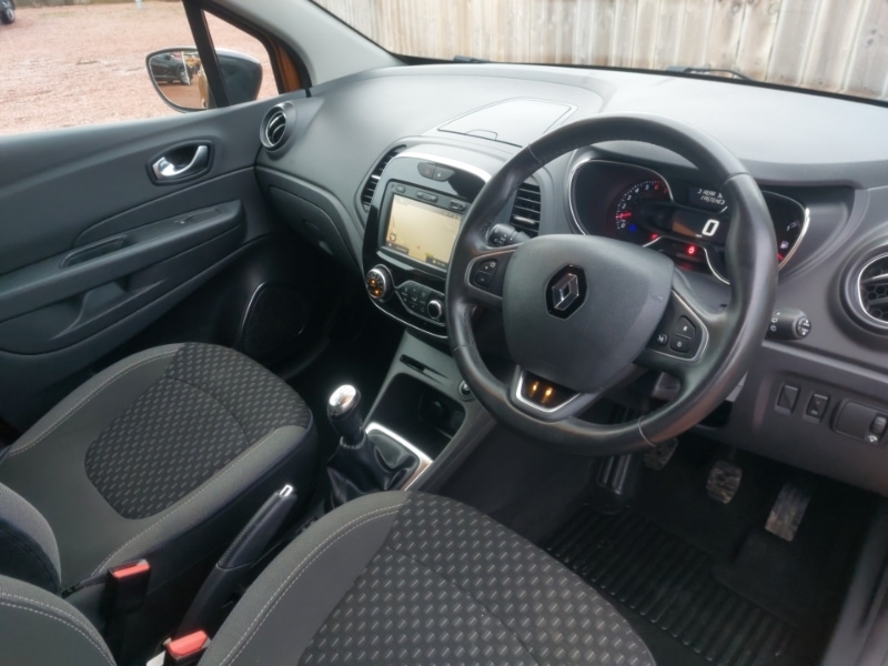 Used Renault Captur 2017 for sale - 76839175: Photo 7