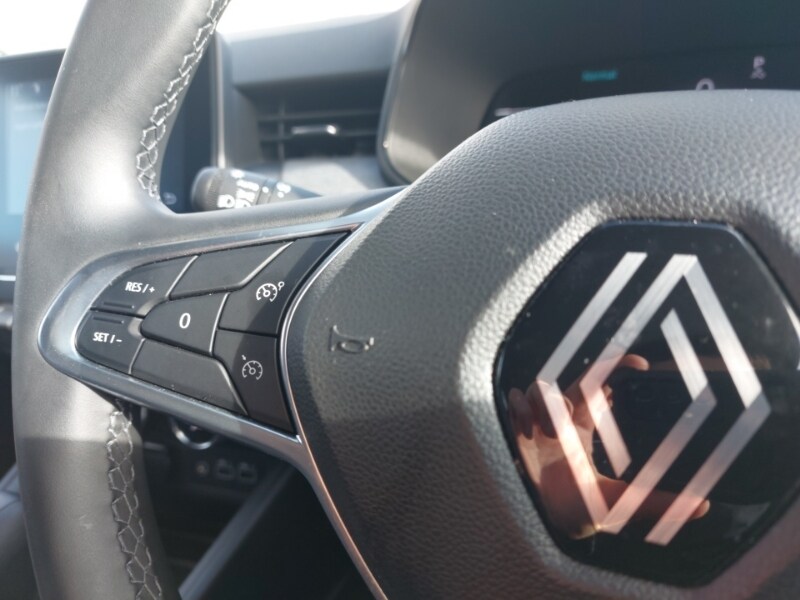 Used Renault Clio 2024 for sale - 78140154: Photo 16