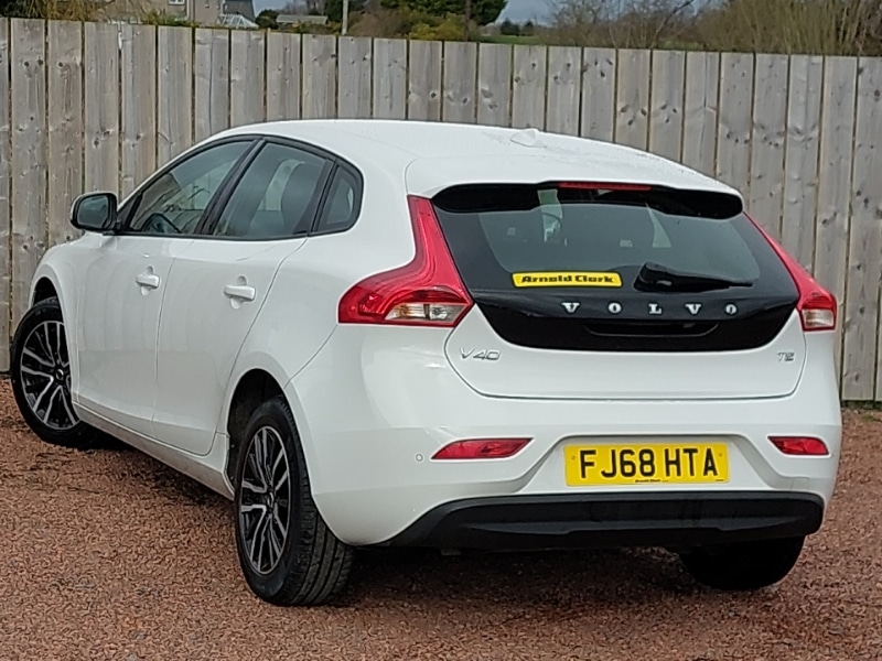 Used Volvo V40 2018 for sale - 77874054: Photo 3