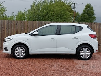 Used Dacia Sandero 2023 for sale - 78654150: Photo