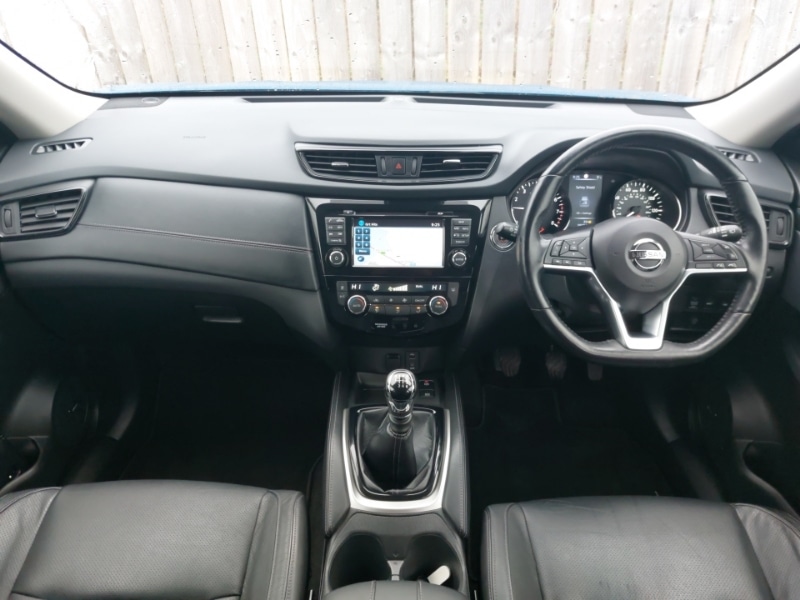Used Nissan X-Trail 2017 for sale - 76309253: Photo 2